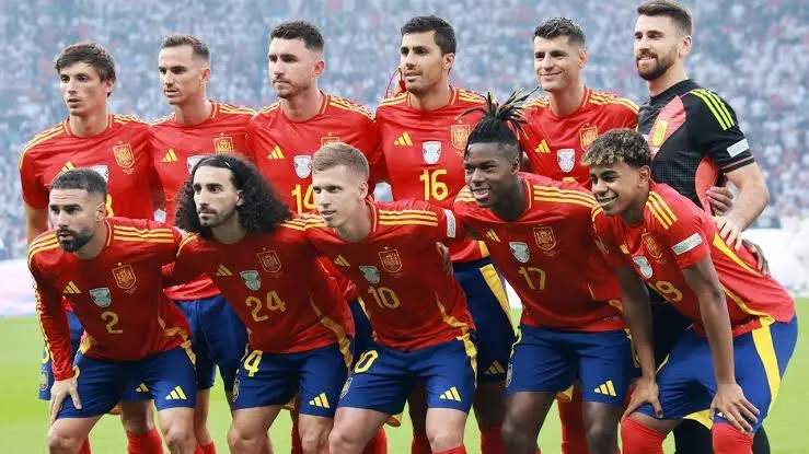 UEFA amenaza con no jugar el Mundial si la FIFA vende participaciones a privados