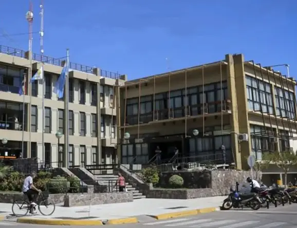 Sigue la pelea: Hernán Amat repudió al presidente del Concejo de Rivadavia por poner en duda la elección de febrero