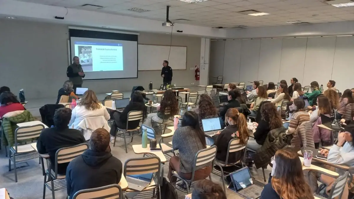 Fauna presentó su trabajo de conservación, manejo y protección de la fauna silvestre ante estudiantes de la Universidad Nacional de Cuyo