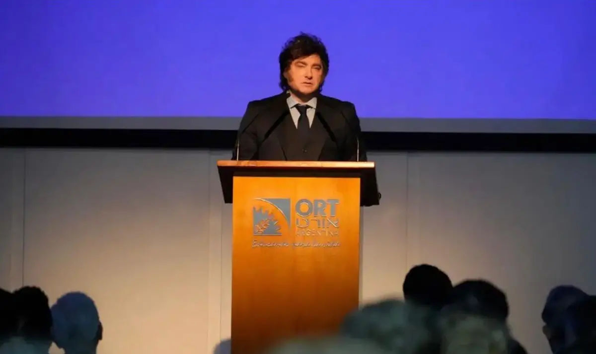 Denunciaron a Javier Milei por su polémico discurso ante alumnos de la escuela ORT