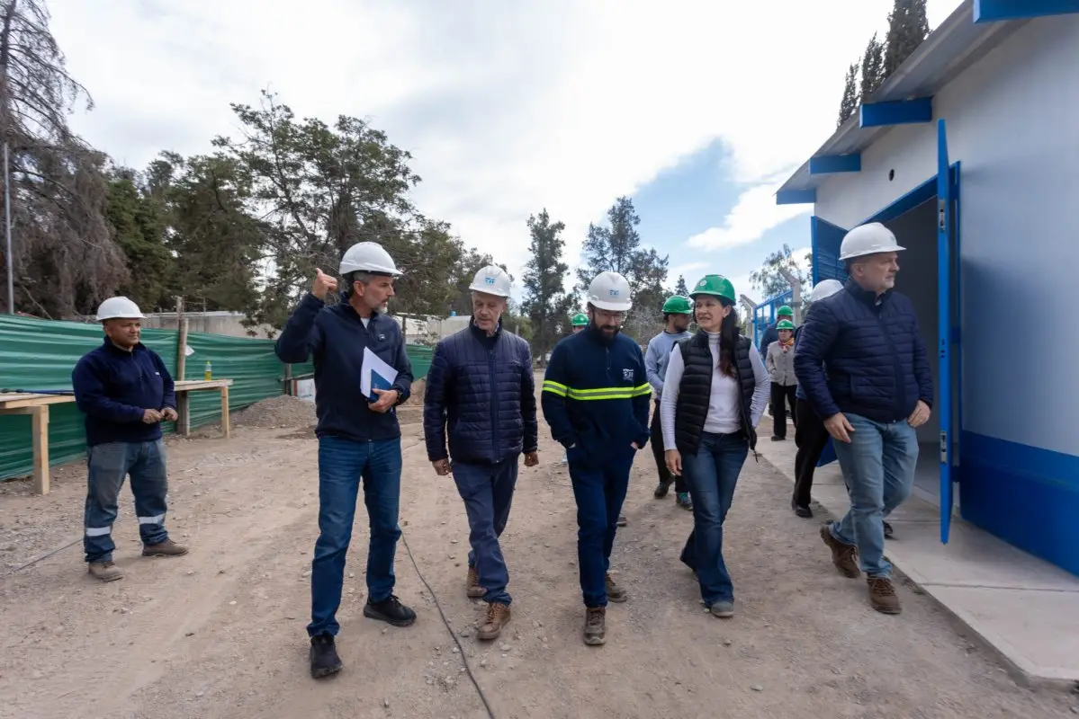 Ulpiano Suarez visitó las obras del nuevo sistema de bombeo que mejorará el suministro de agua en La Favorita