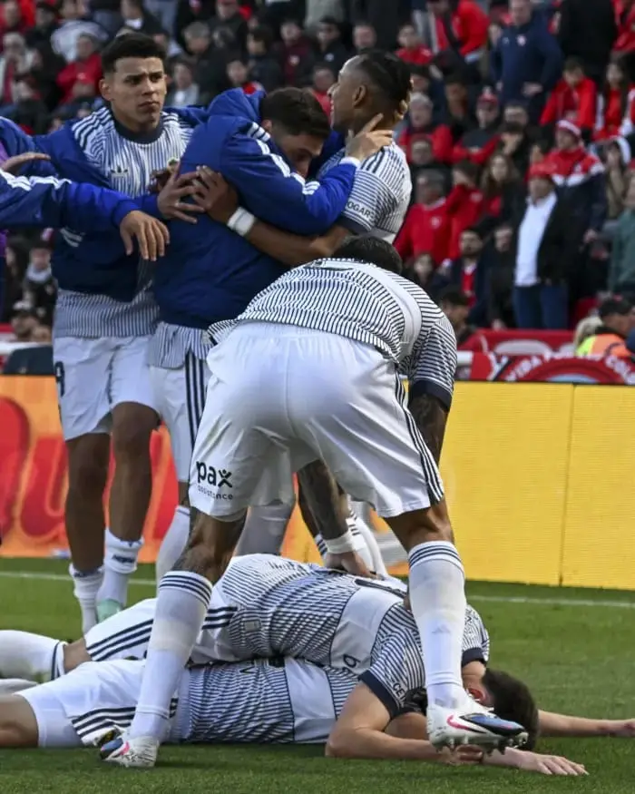 Boca se impuso ante Independiente con un gol agónico en Avellaneda por el Torneo Clausura