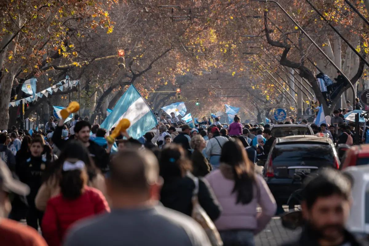 La Ciudad fue el gran escenario de los festejos por la clasificación de Argentina a cuartos de final