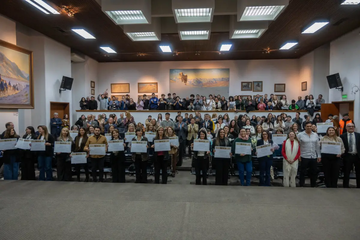 La Ciudad de Mendoza reconoció a sus docentes destacados con un homenaje a la vocación de enseñar