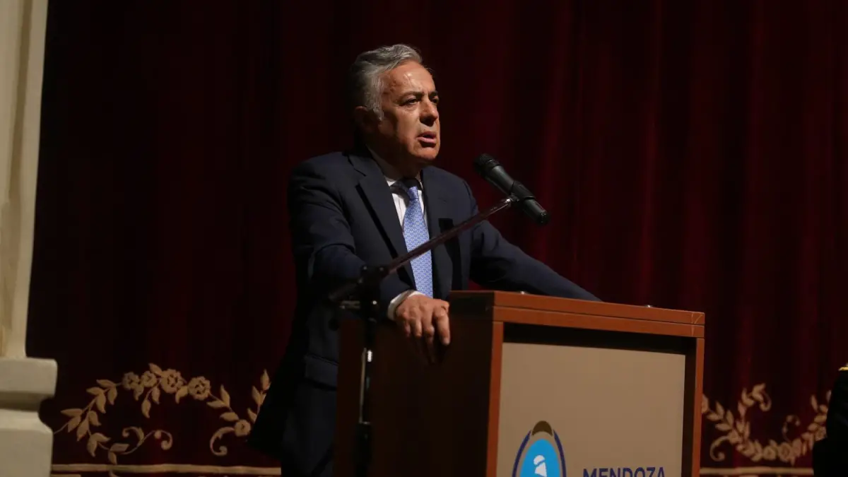 Cornejo, en el 216.º aniversario de la Policía de Mendoza: “Queremos más resultados y creemos que tenemos equipo para obtenerlos”