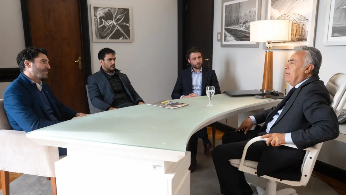 Cornejo recibió a directivos de Mercado Libre, que destacaron a Mendoza como un modelo de desarrollo e inversión