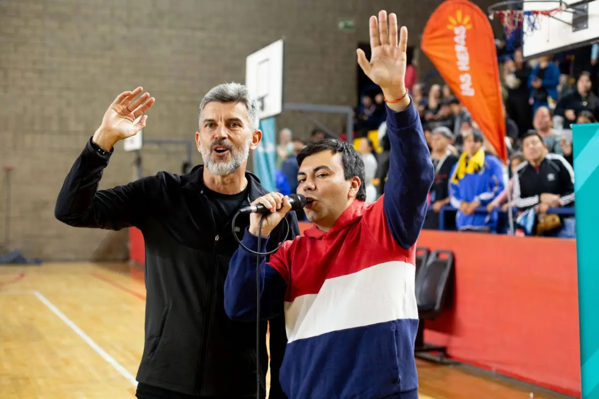 Francisco Lo Presti y Ulpiano Suárez acompañaron la etapa núcleo de Deporte en Escuela en Las Heras