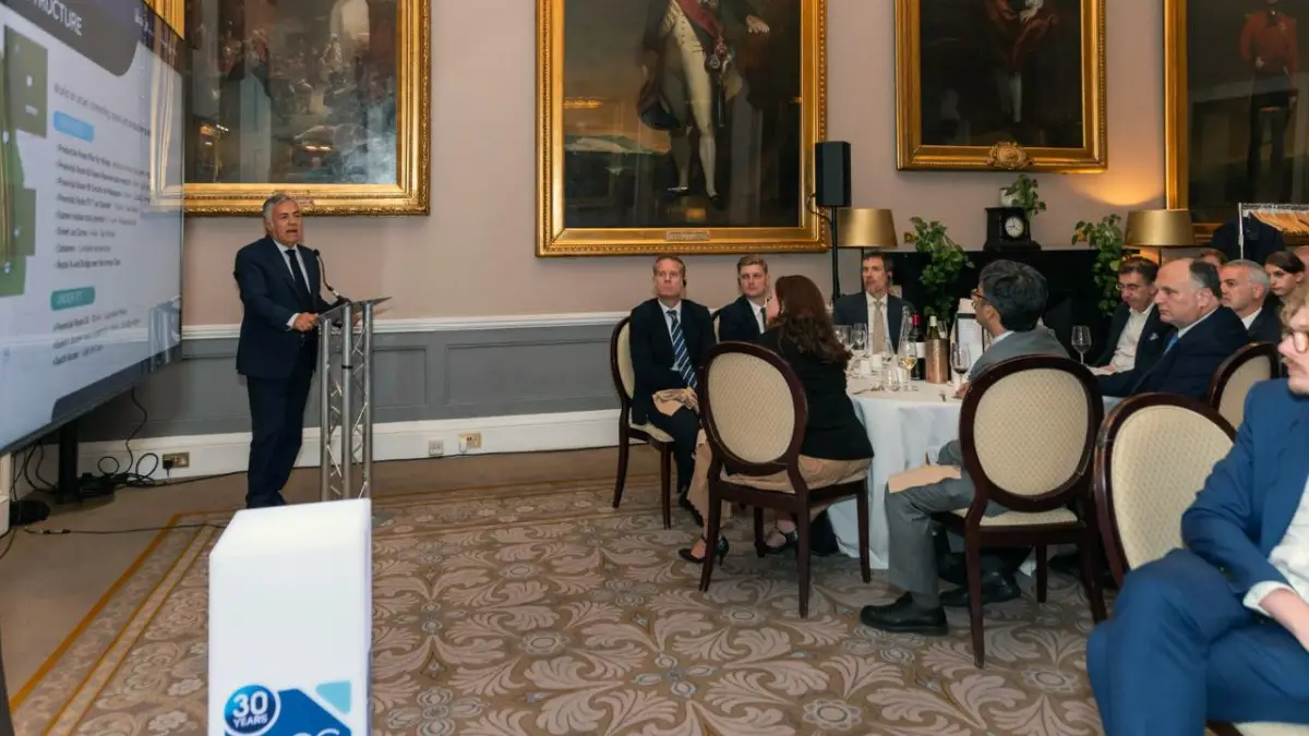 Ante líderes globales del sector energético, Cornejo destacó la estabilidad de Mendoza y las oportunidades de inversión