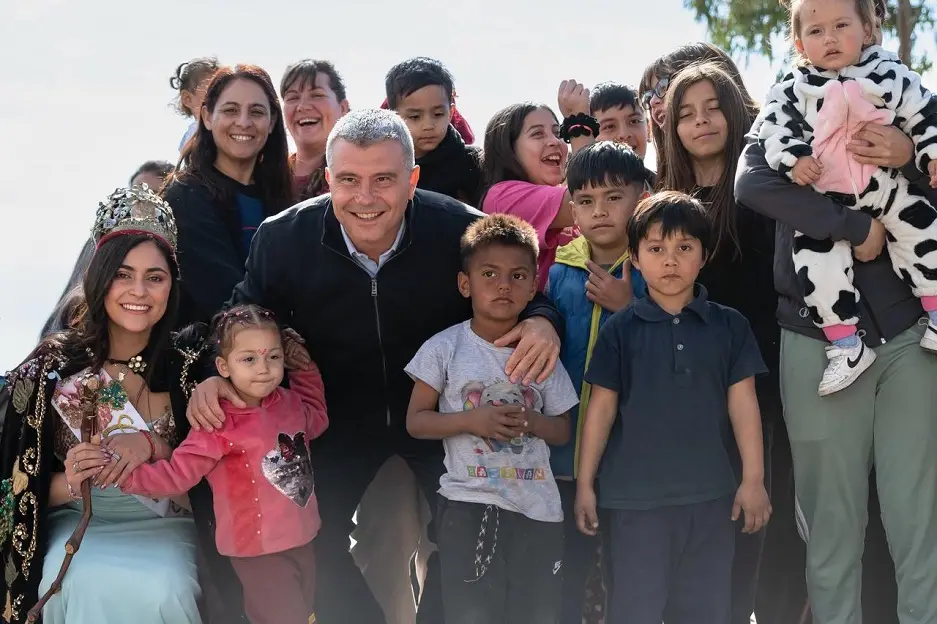 Más y mejores espacios públicos: Costarelli inauguró la remodelación integral de la Plaza de los Niños