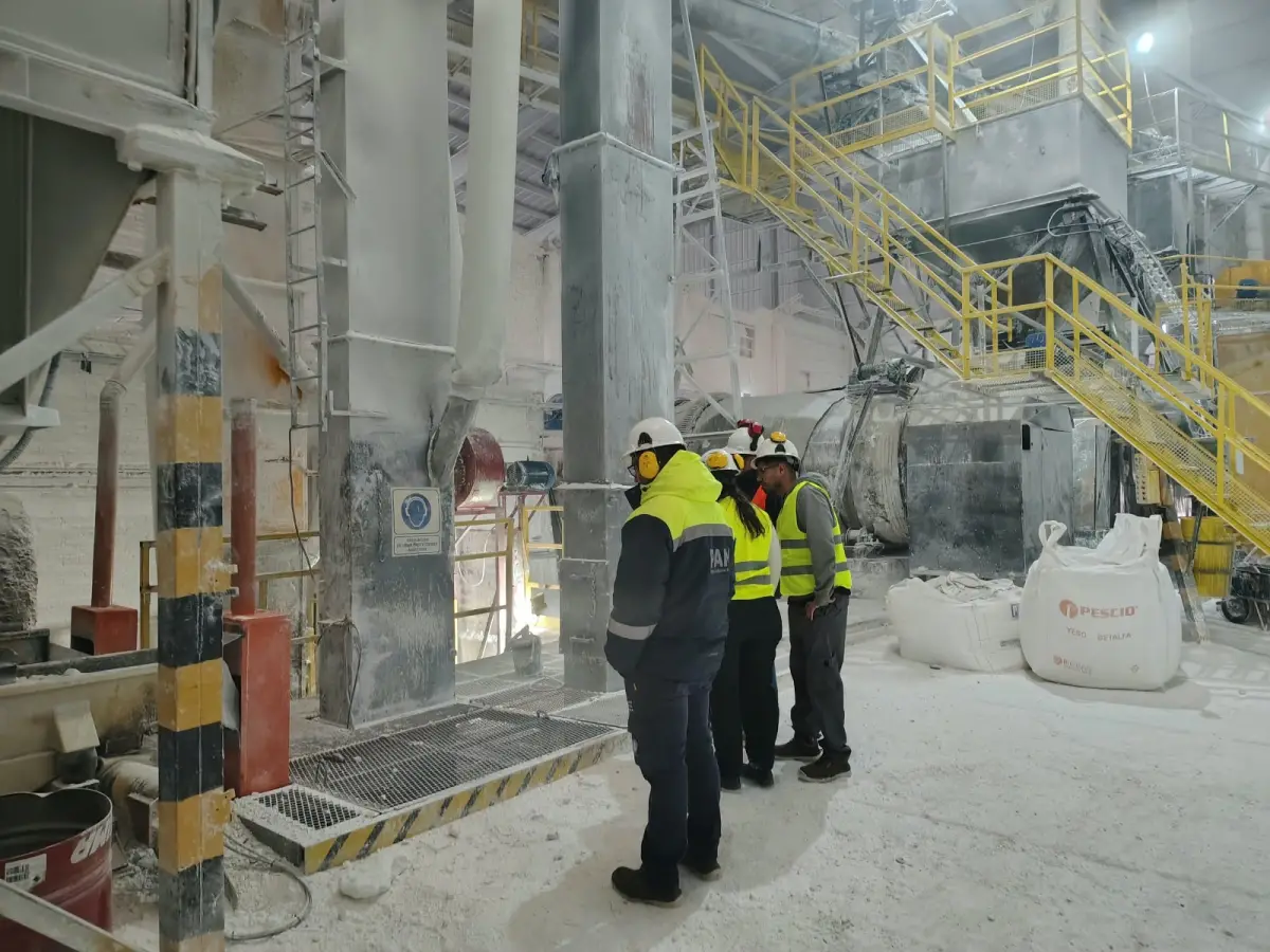 Minería en Primera Persona busca sumar nuevas experiencias educativas en una planta industrial de Malargüe