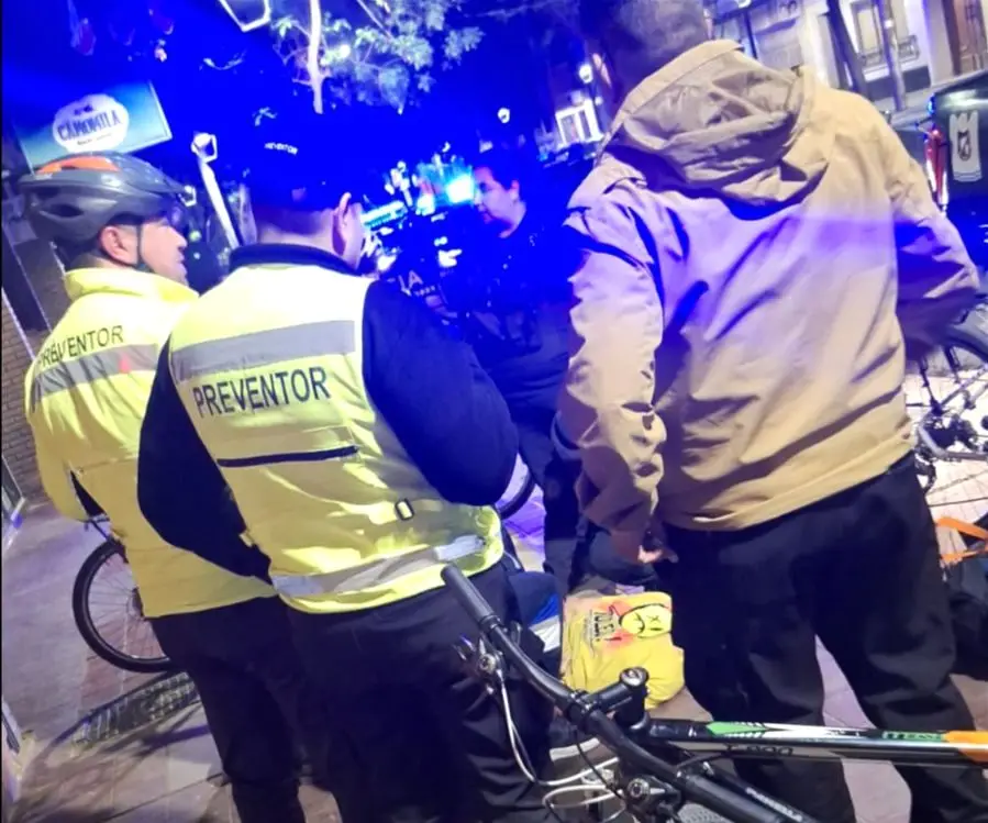 Ojos en Alerta: un hombre fue detenido tras romper la vidriera de un comercio