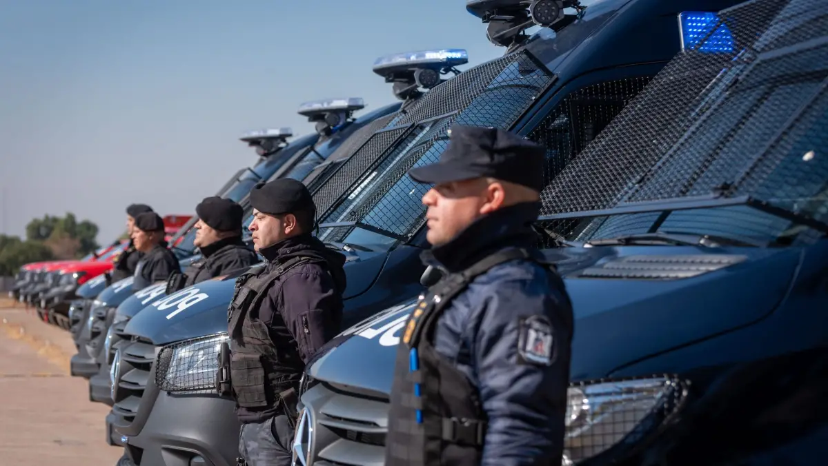 Operativos preventivos en Las Heras: la Policía detuvo a tres personas, secuestró un arma y frenó hechos de violencia