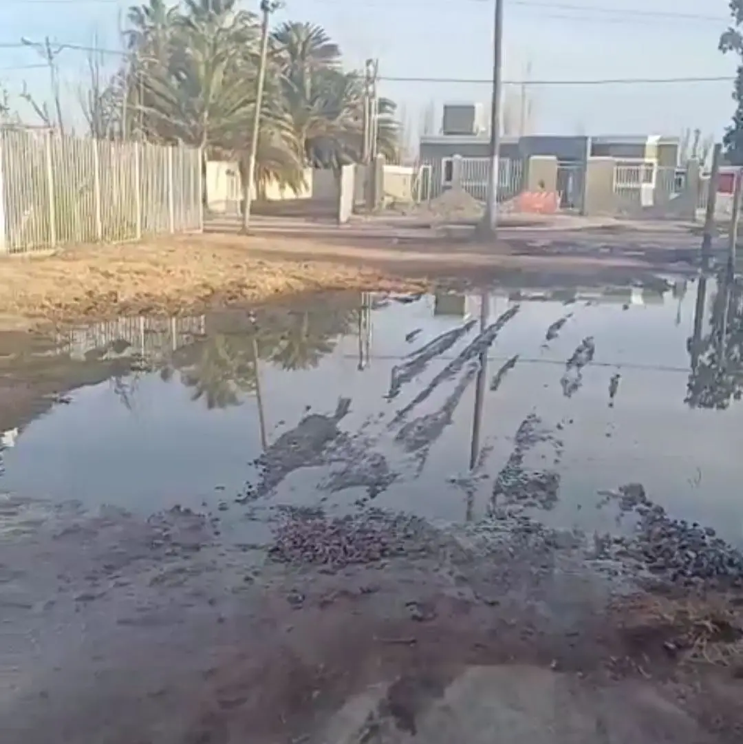 Polémica por las cloacas en Guaymallén: Luz Llorens cruzó a Calvente y lo acusó de actuar "cuatro años tarde"