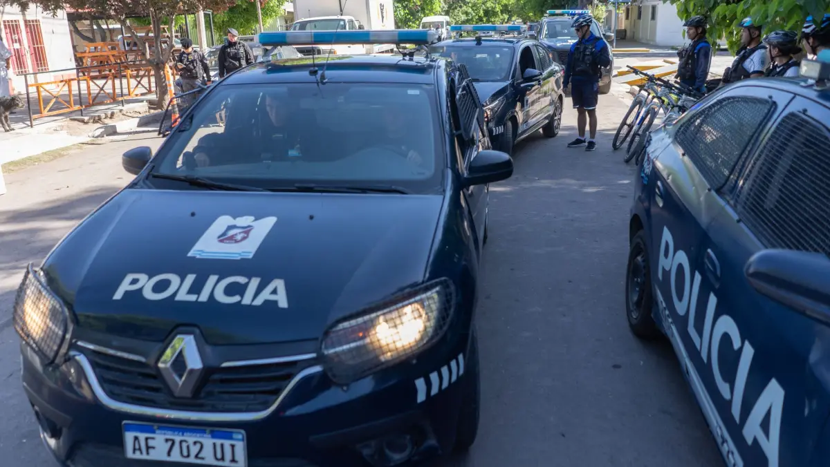 La Policía de Mendoza concretó múltiples procedimientos: droga secuestrada, aprehendidos y motos retenidas