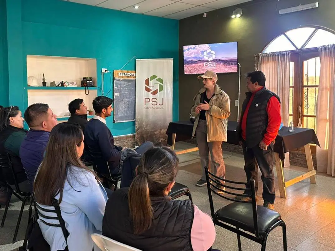 PSJ Cobre Mendocino inició sus talleres participativos en Uspallata