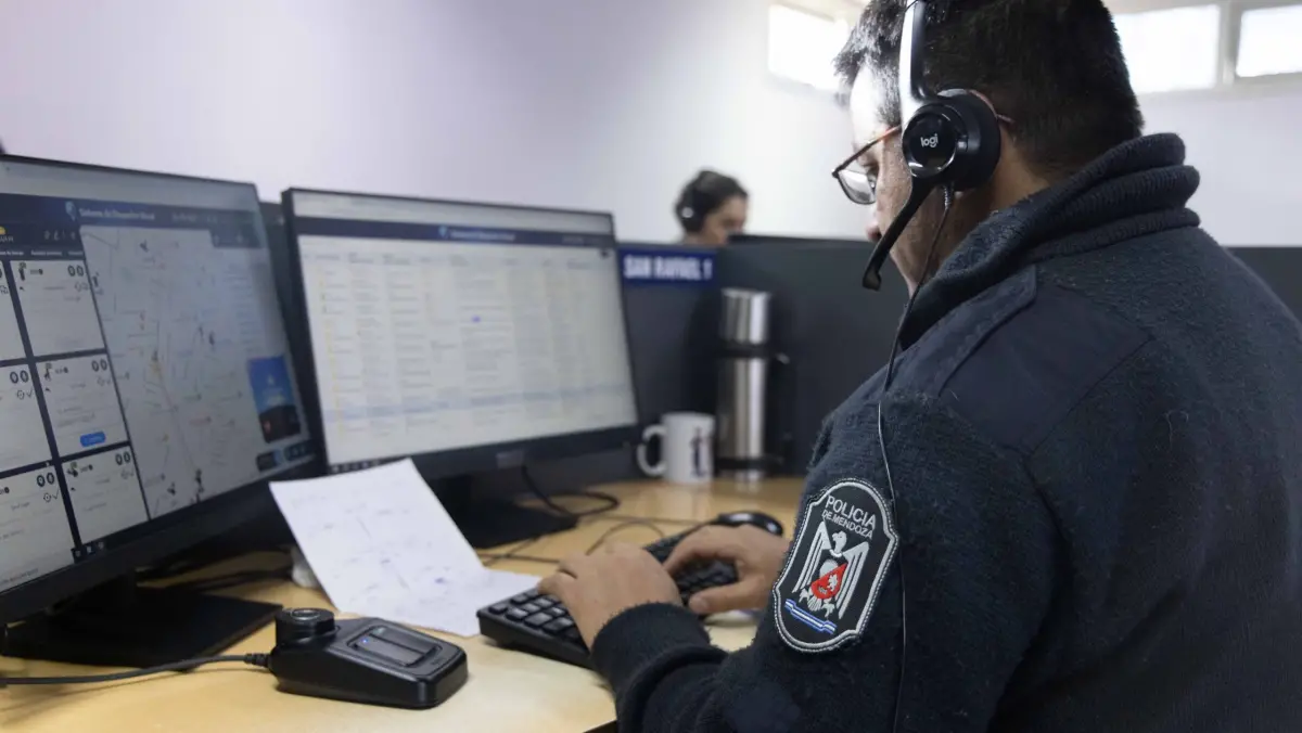 La respuesta del 911 permitió coordinar un operativo policial que esclareció un hecho delictivo en Las Heras