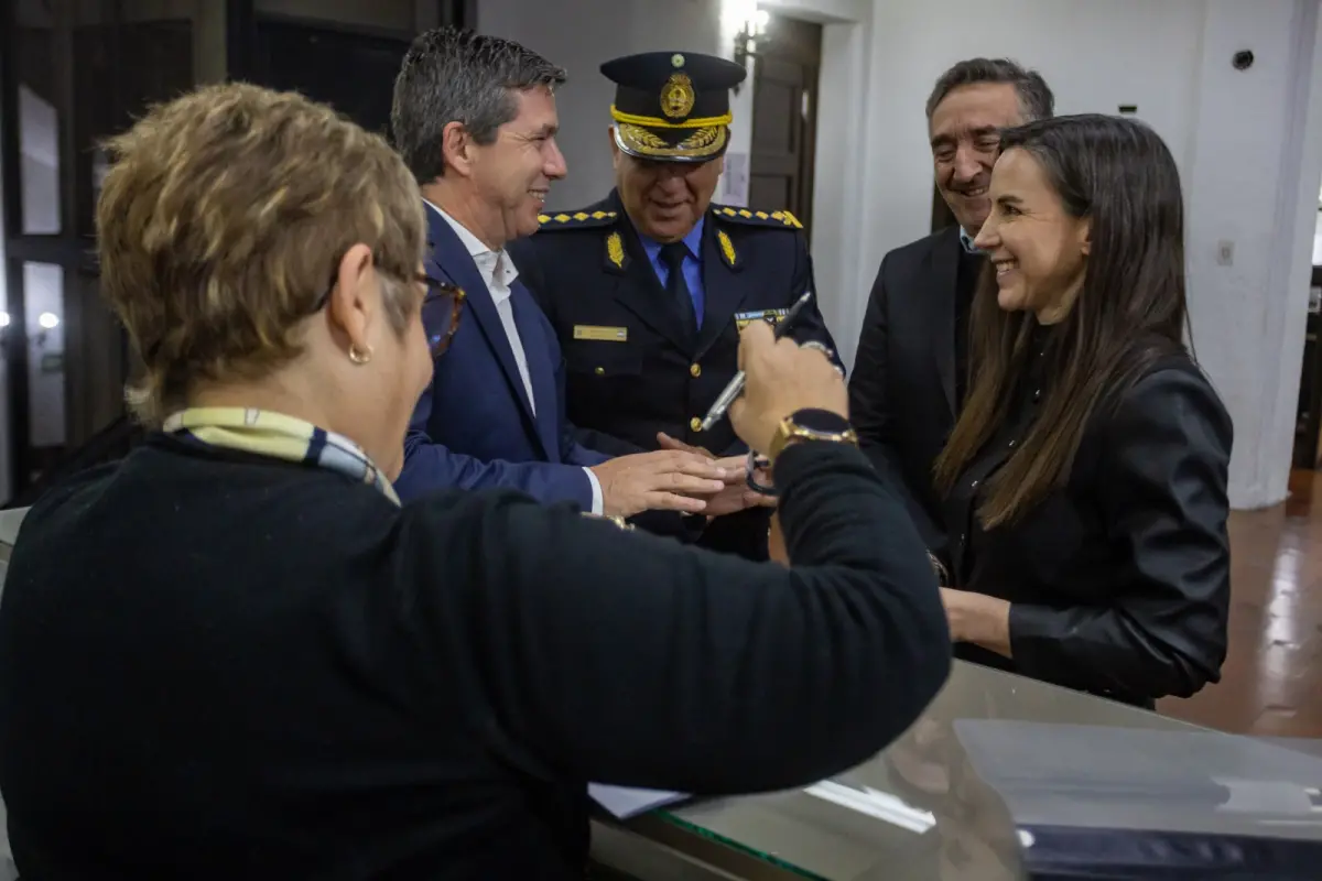 Rus: «Queremos recuperar los barrios para los vecinos y convertir esta herramienta en una política de Estado»