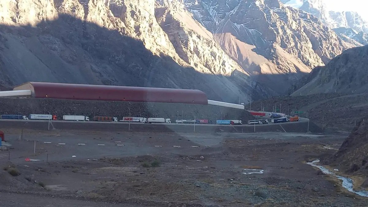 Por la tarde cierra el Paso a Chile