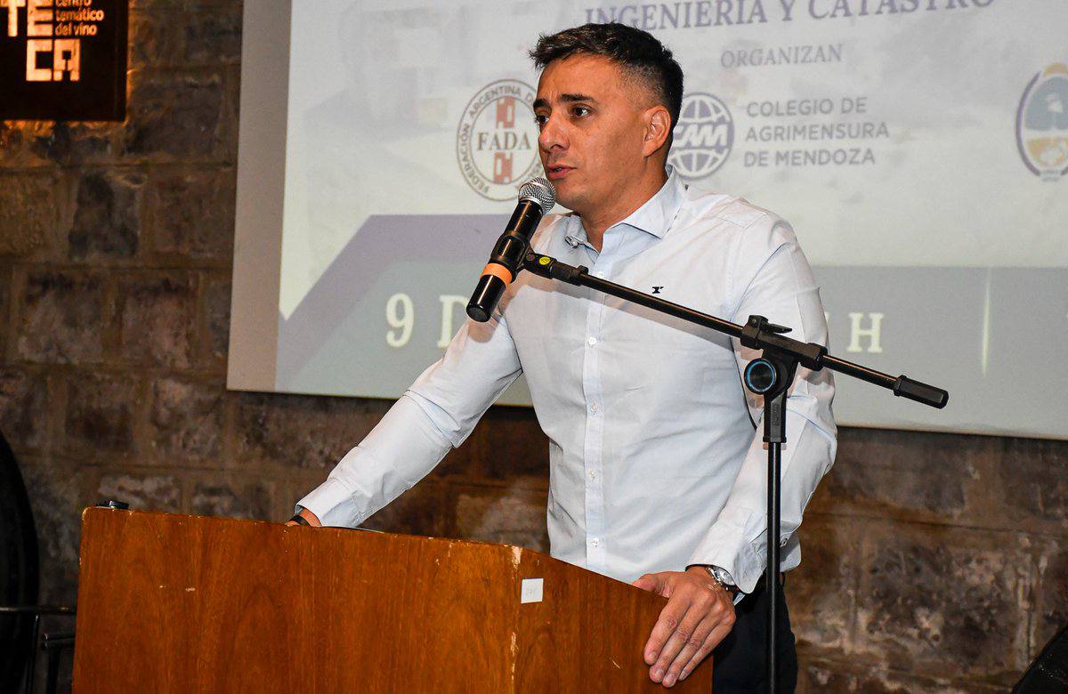 Dura crítica de la senadora Luz Llorens al intendente Marcos Calvente por los re