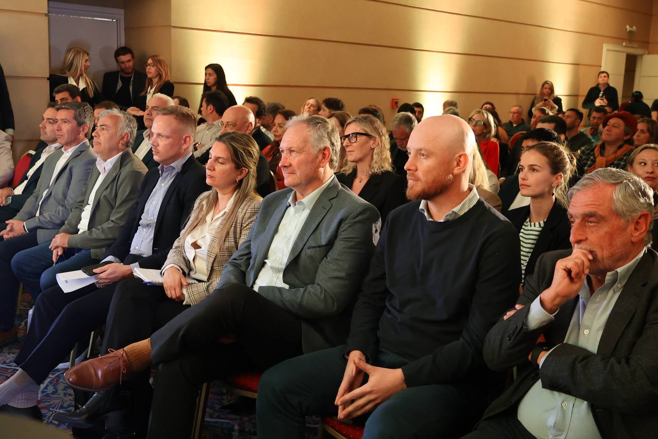 Encuentro de la Fundación Pensar Referentes debatieron sobre economías regionale