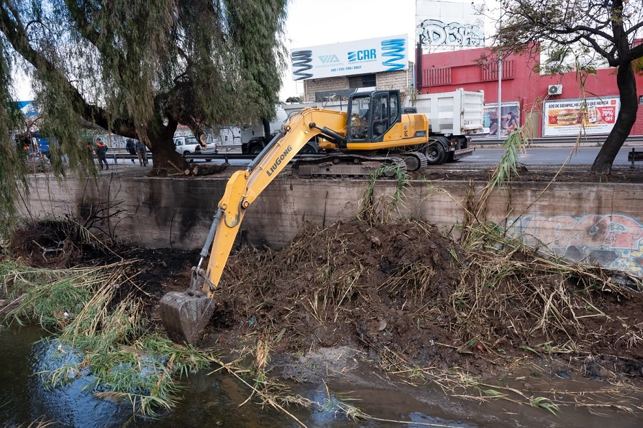 Godoy Cruz pasó de la prevención a la acción: limpieza del Cacique Guaymallén ante el escenario climático