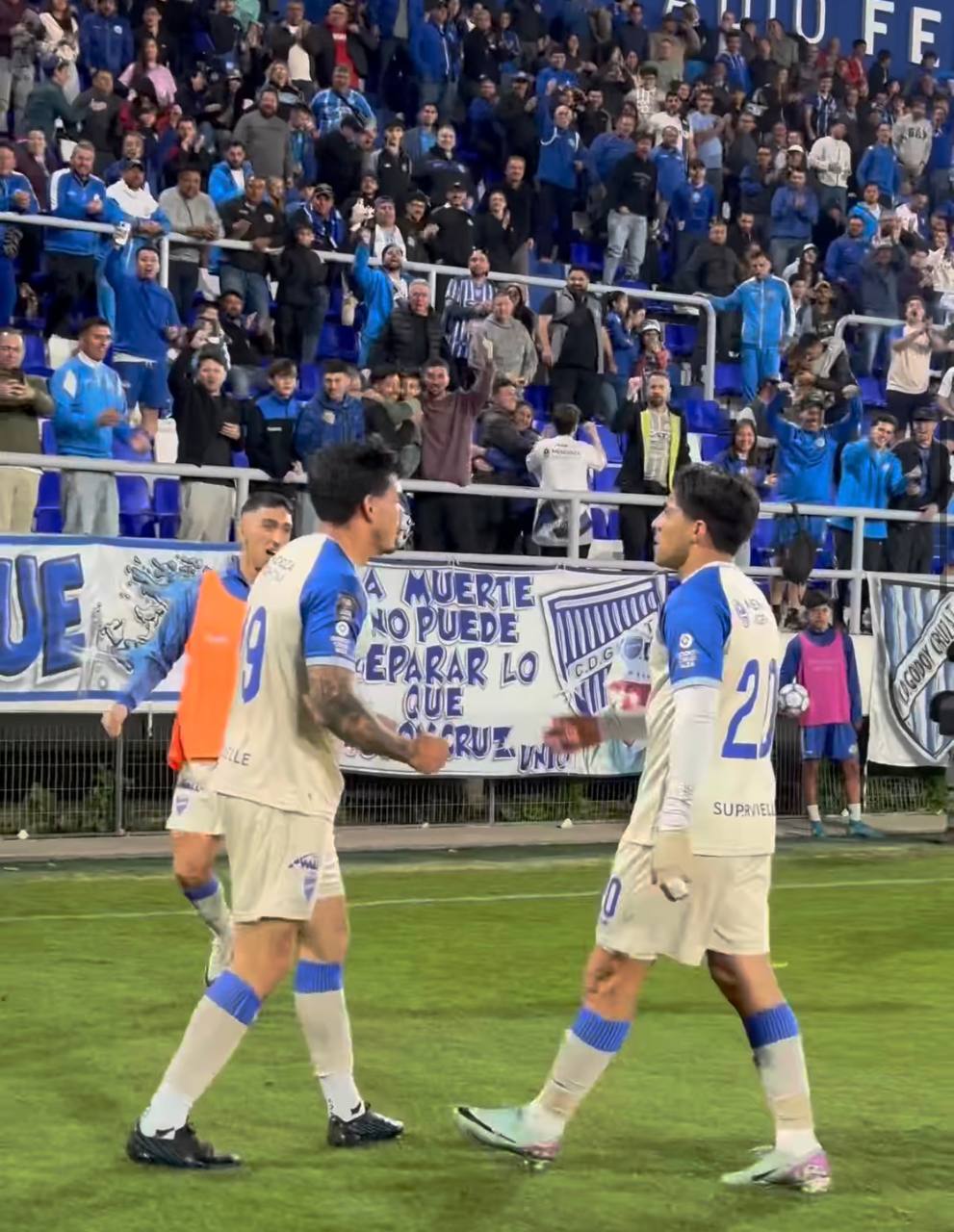 Godoy Cruz se reencontró con su mejor versión y firmó una goleada inapelable por