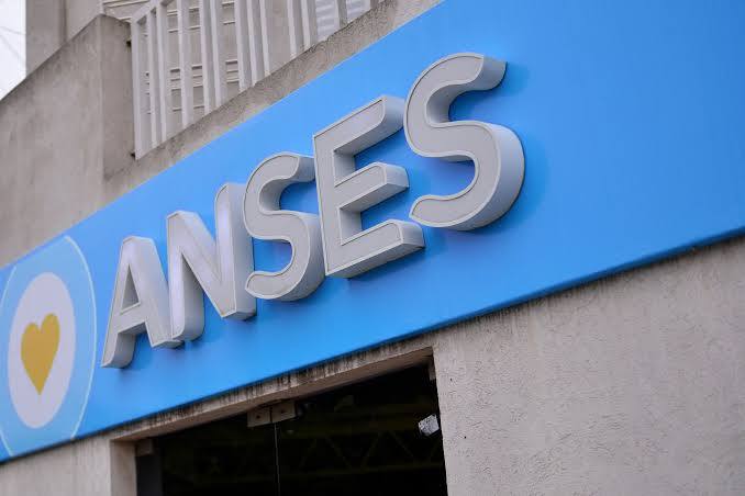 Jubilados mendocinos rechazan el uso del Fondo de Garantía de Sustentabilidad pa