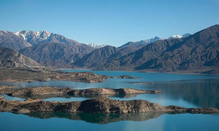 Mendoza despide agosto entre el Zonda y la inestabilidad en cordillera