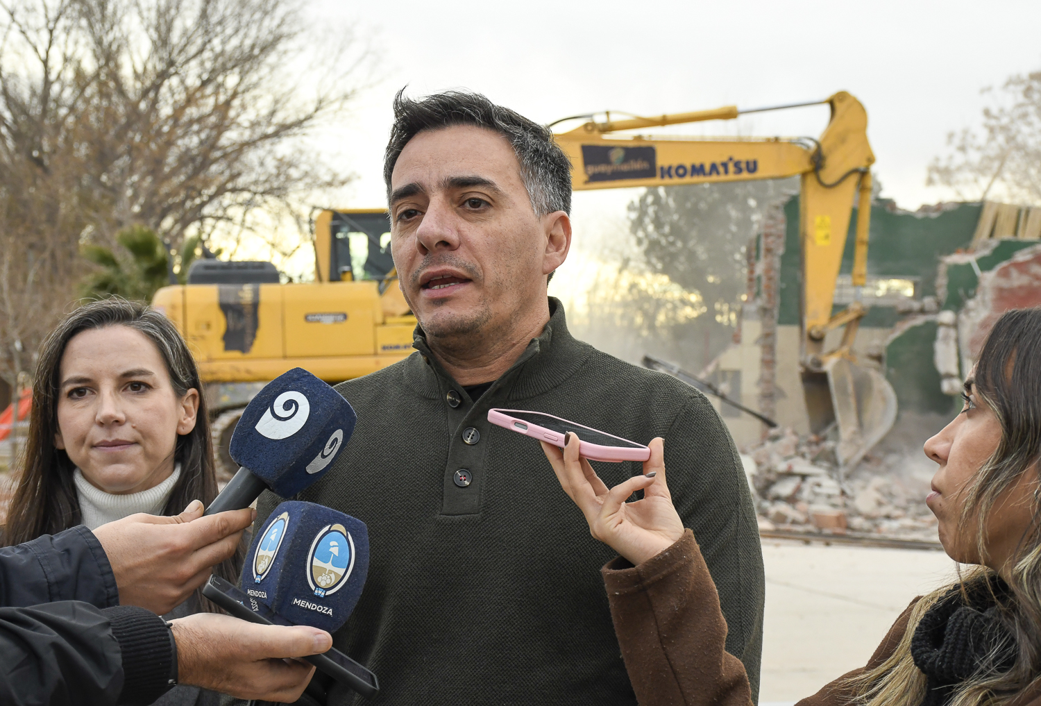 La Municipalidad de Guaymallén demolió un aguantadero en el distrito El Sauce